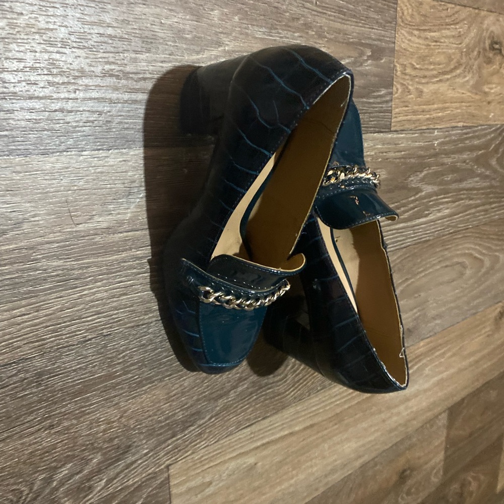 Crown & Ivy Square Toe Heel Size 6.5 - Picture 4 of 6